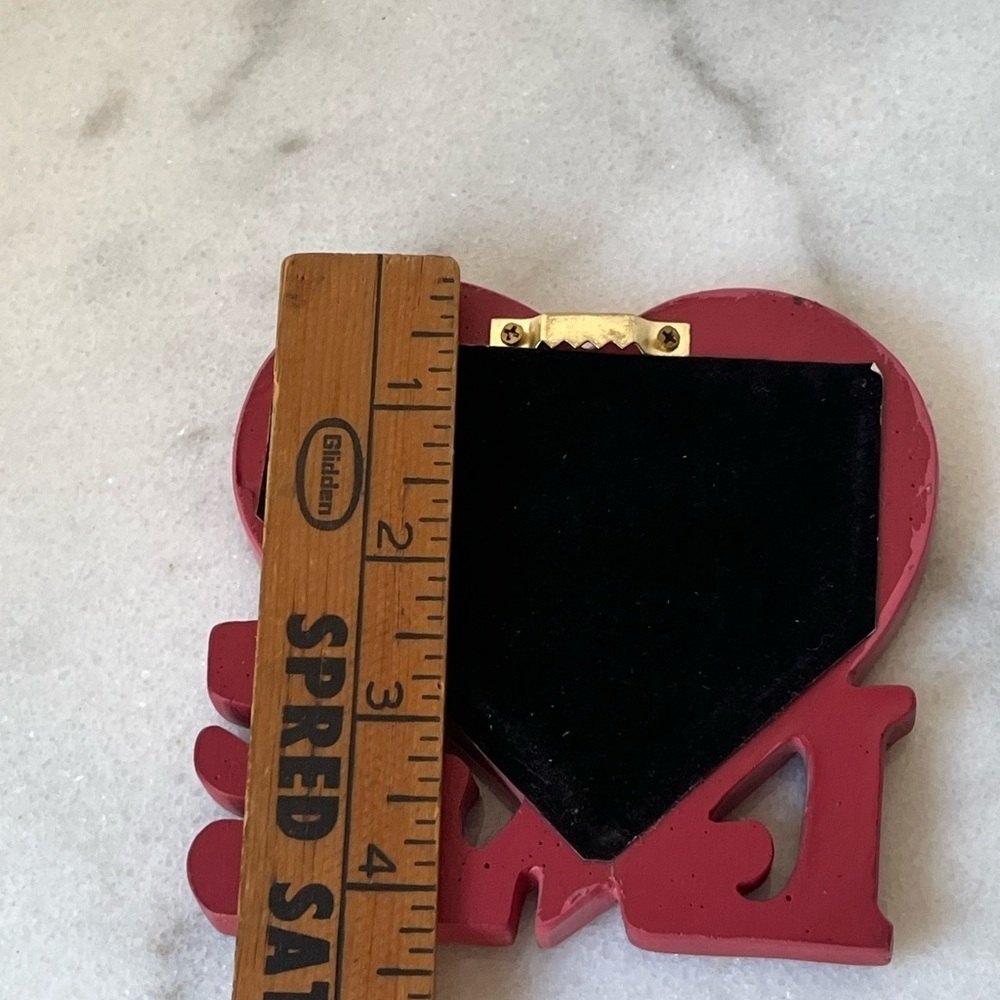 LOVE mini sign, wall decor mirror hanger, with Mosaic Red 4.5”x4.5” - Picture 7 of 9